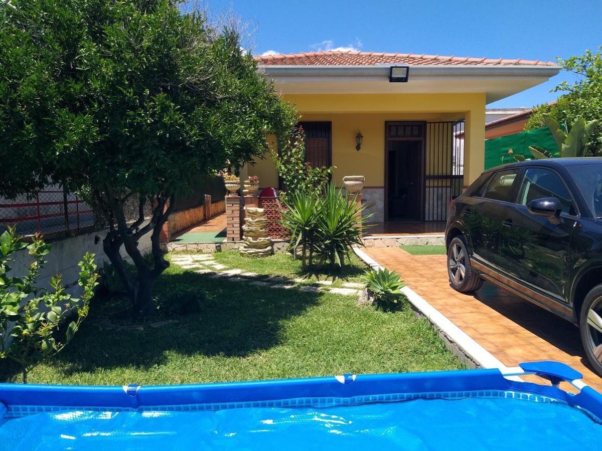 Elvyhouse Beach Катания Екстериор снимка